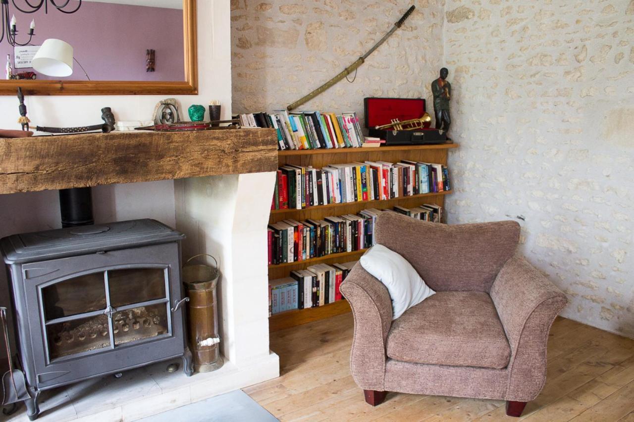 Bed and Breakfast Le Charhido Saint-Fort-sur-Gironde Exterior foto