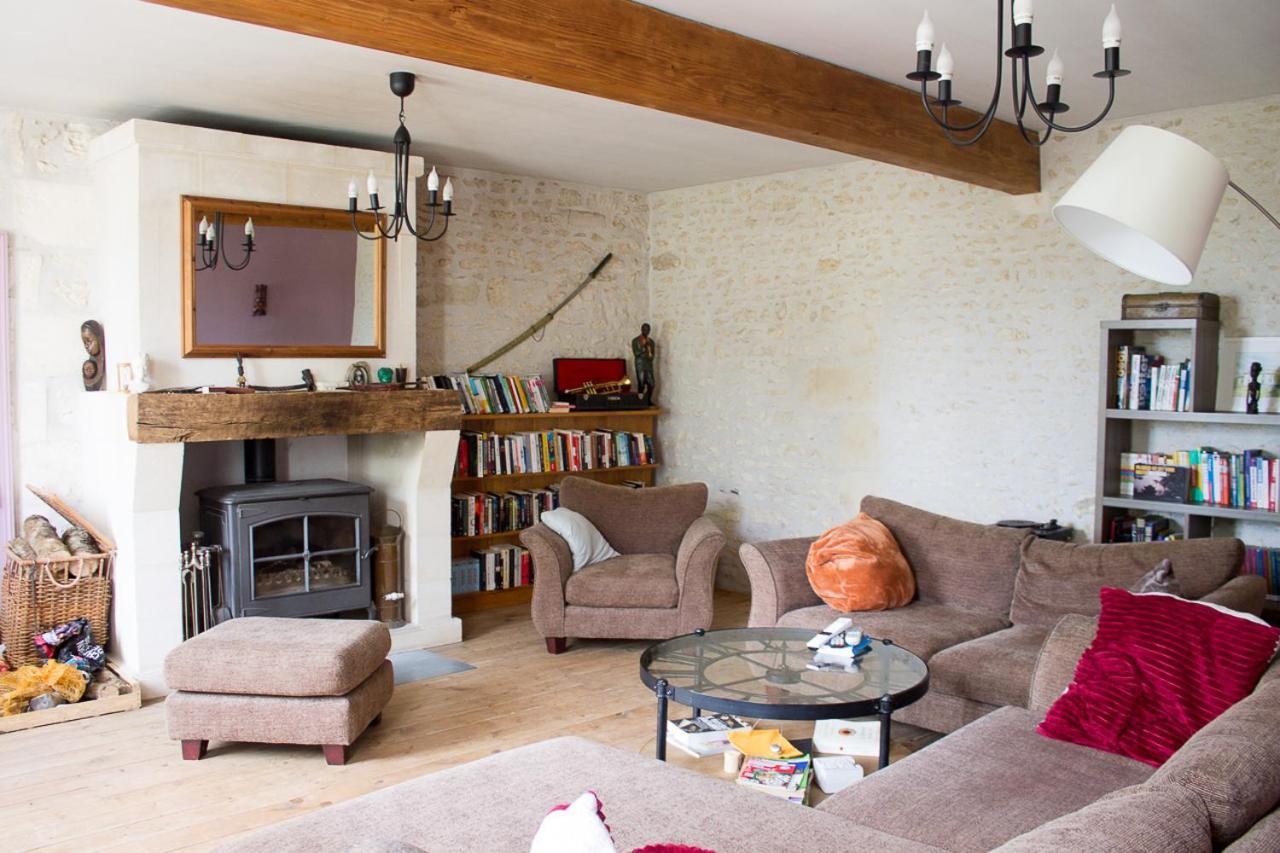 Bed and Breakfast Le Charhido Saint-Fort-sur-Gironde Exterior foto
